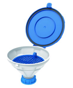 SCAT Funnel with lid "MARCO", V2.0, S50, PE-HD, with removable sieve, Ø 140 mm
