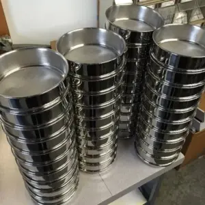 Alternative view of Test Sieves, Diameter 200mm