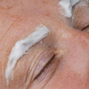 Alternative view of HD Brows - Brow Bleach