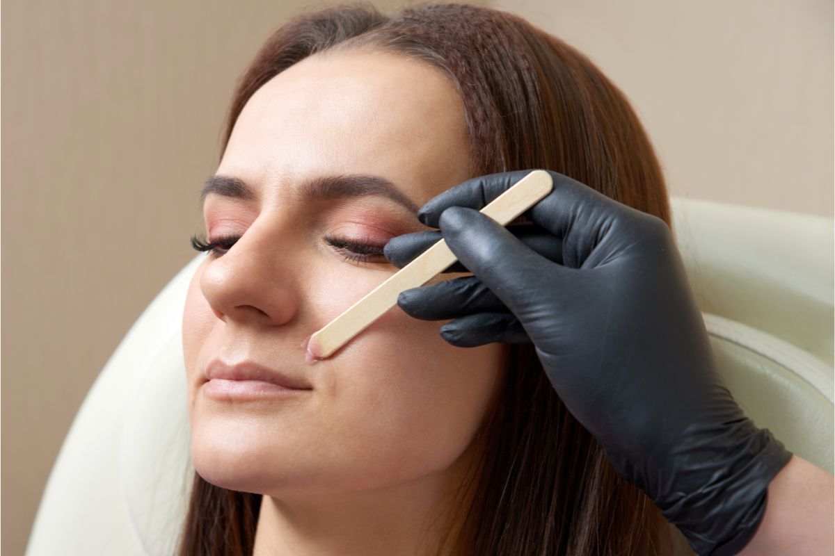 Brow & Lip Wax Workshop - One-on-one - Image 2