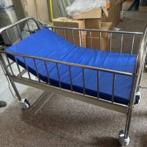 Alternative view of Child cot bed ( Single crank)