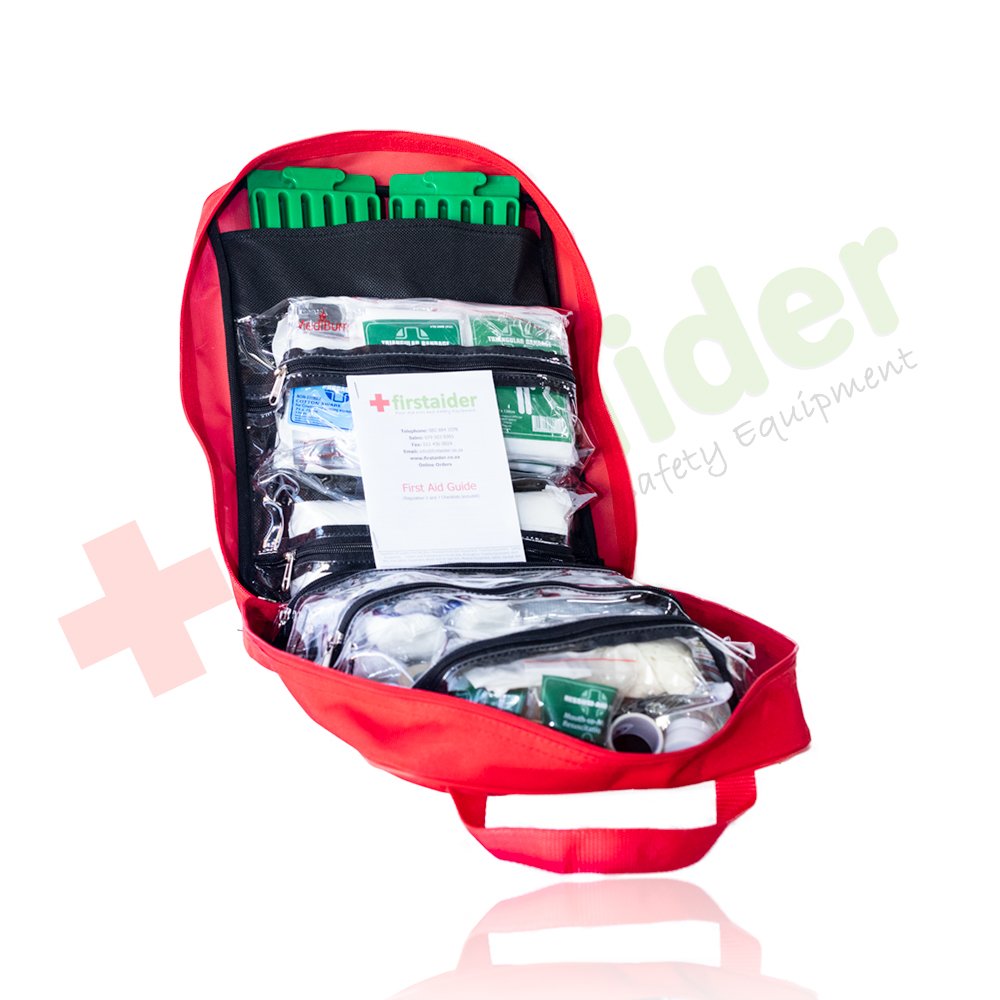 Regulation 7 First Aid Kit in Grab Bag Red (5-50 Persons) - Image 3