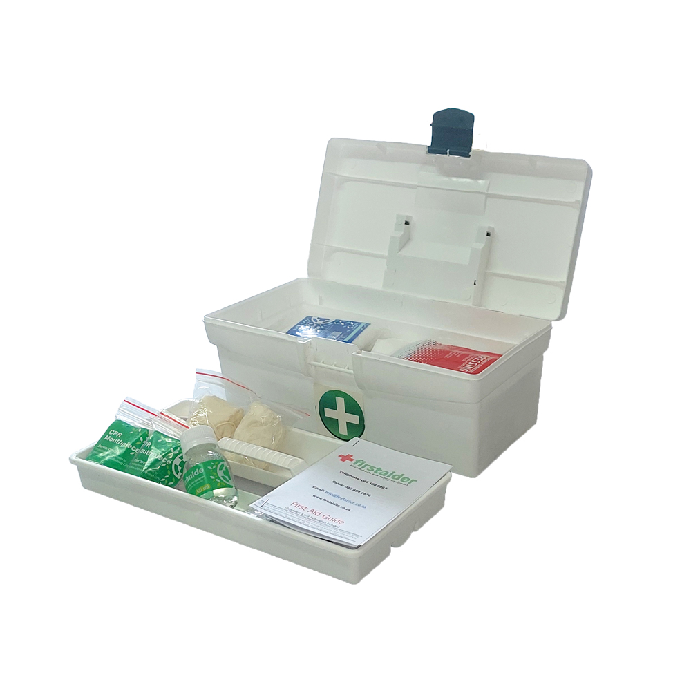 Regulation 7 Office First Aid Kit (Small) Inside Plastic Box - Image 4