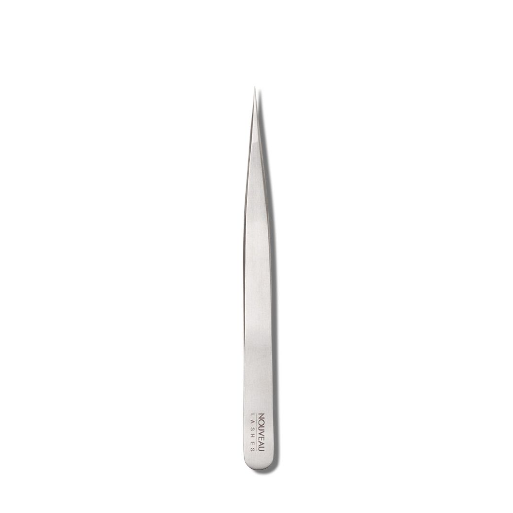 Nouveau Lashes - Fine Point Tweezer