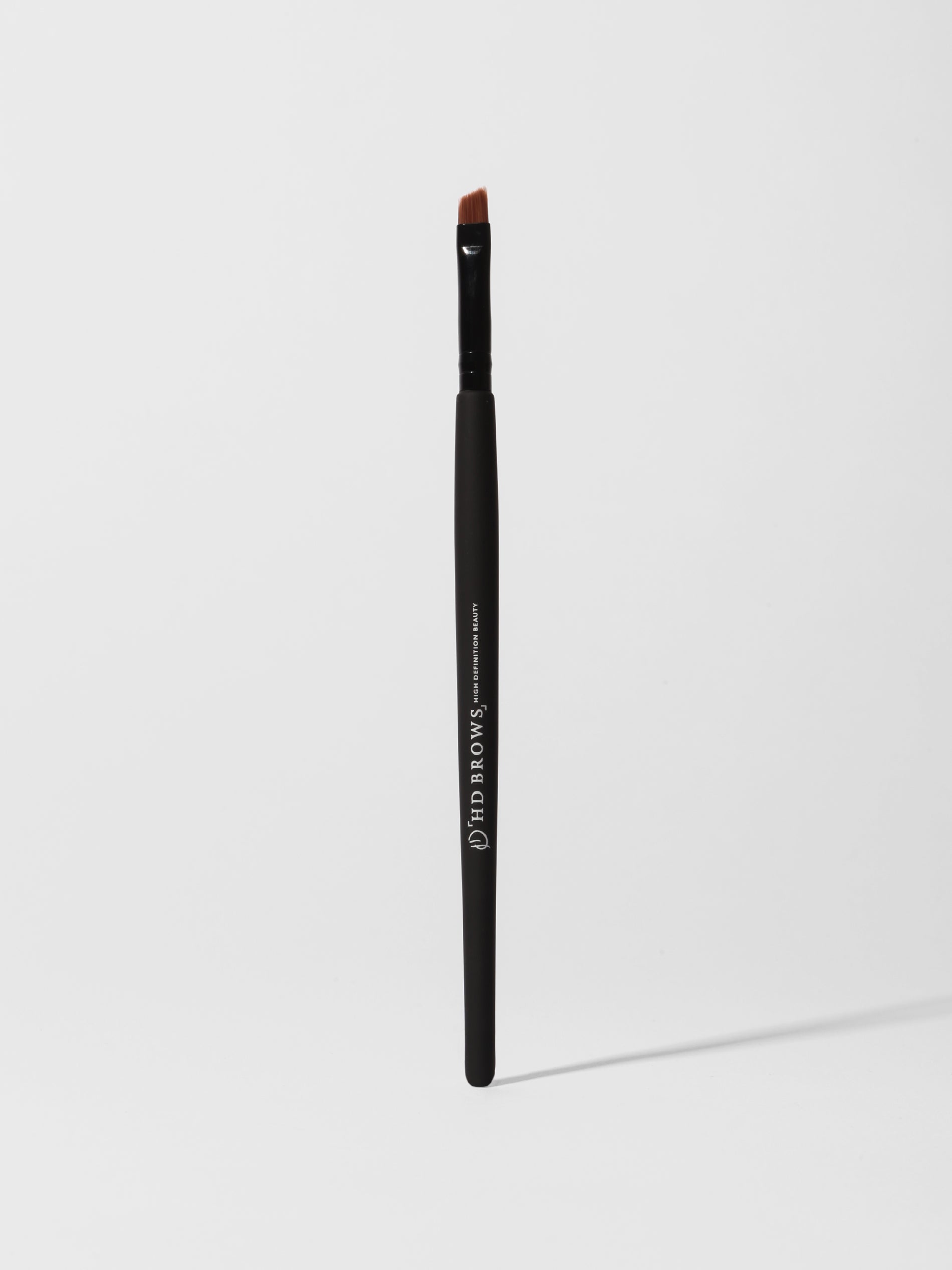 HD Brows Super Fine Angled Brow Brush - Image 4