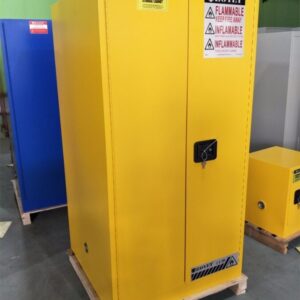 Alternative view of Flammable Chemicals Cabinet 227L